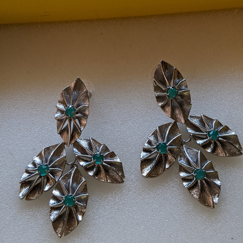 Kendra Scott earrings